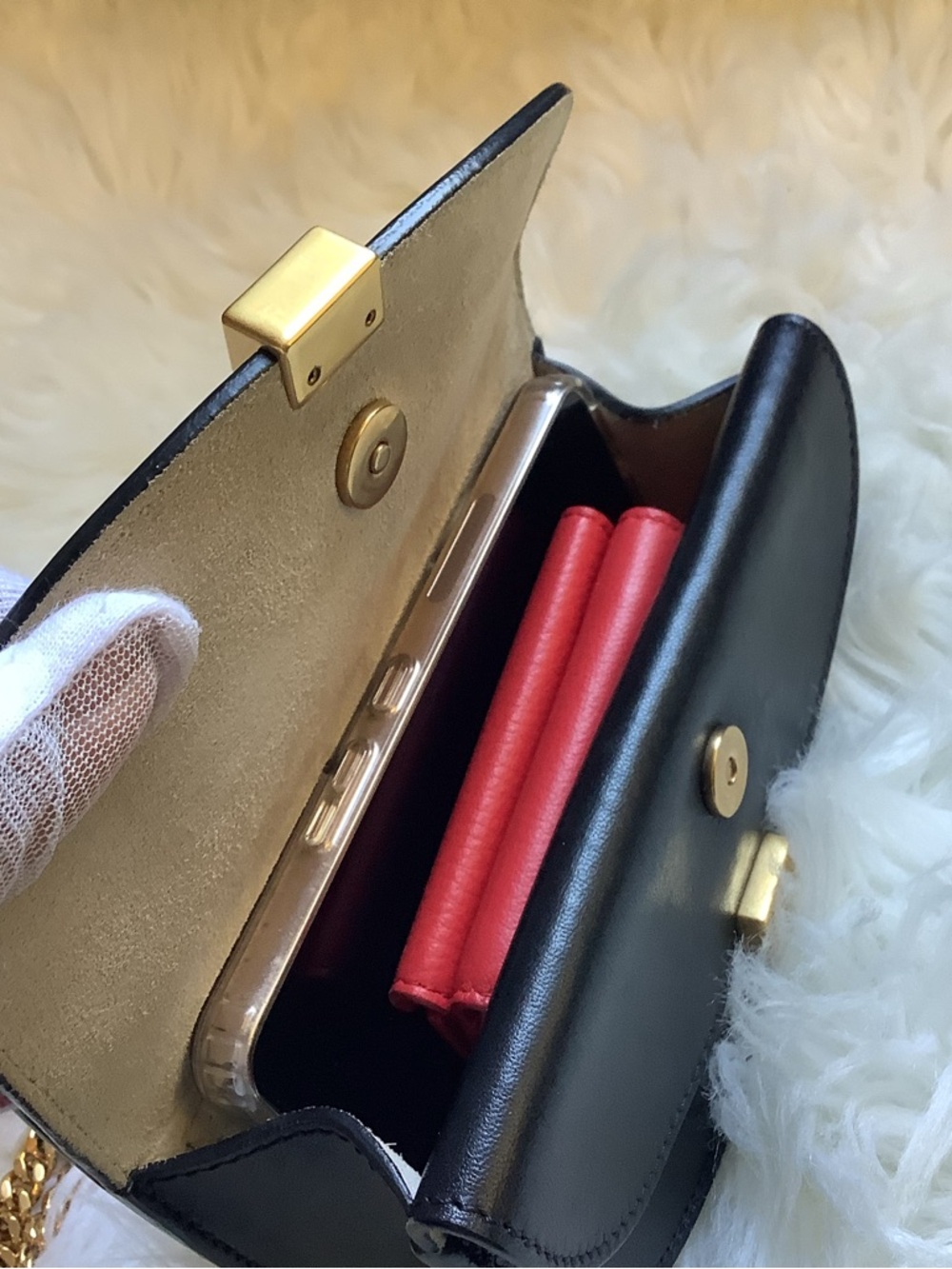 Chloé Georgia Belt Bag in black leather - Picture 14 of 16